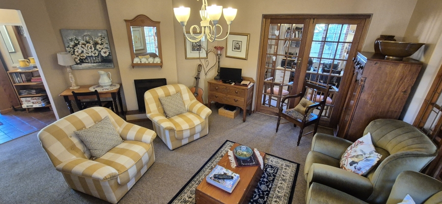 4 Bedroom Property for Sale in Table View Western Cape